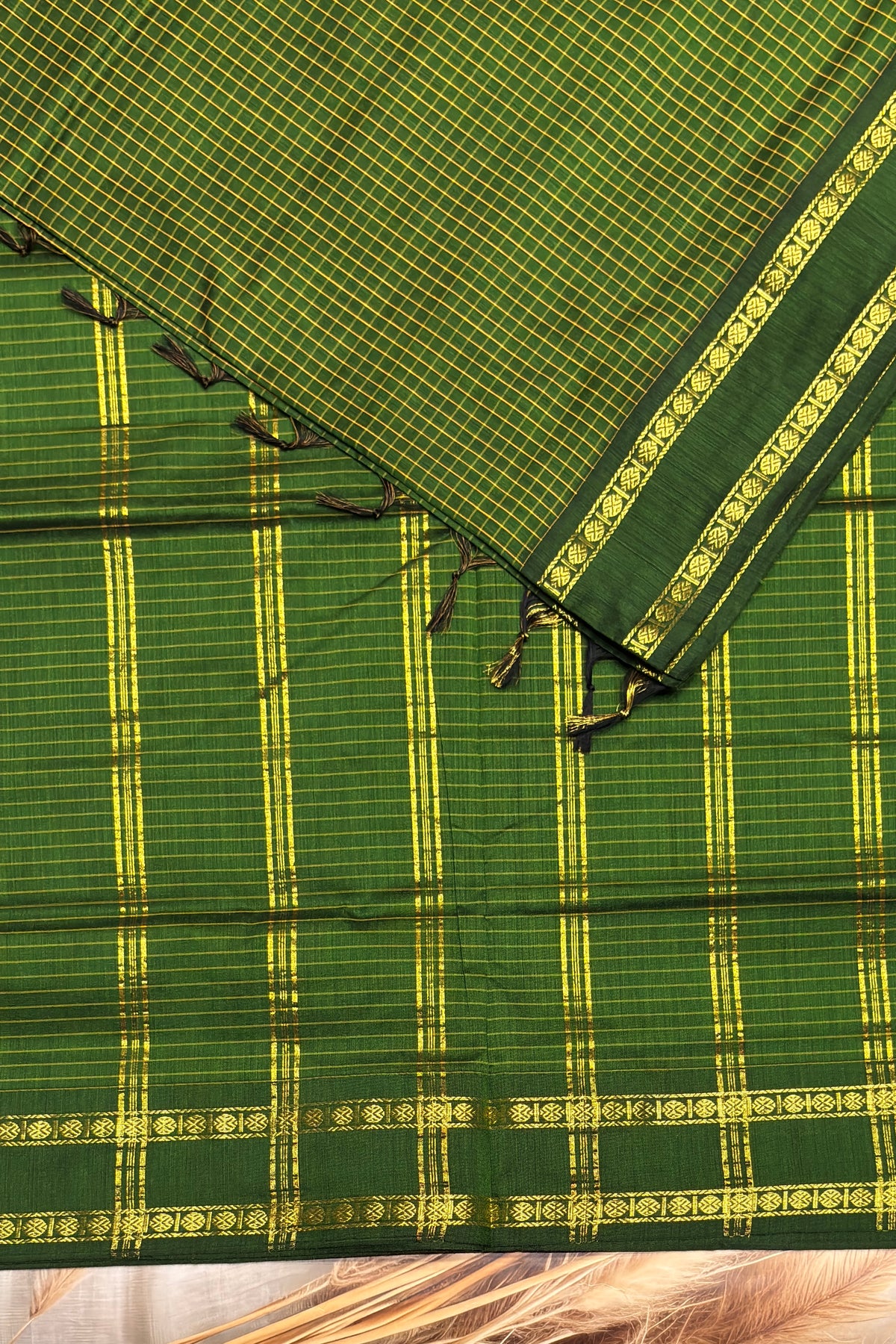 Premium Gadwal Cotton Saree – Vintage Checks With Rettapet Border | Mehendi Green| MGC22
