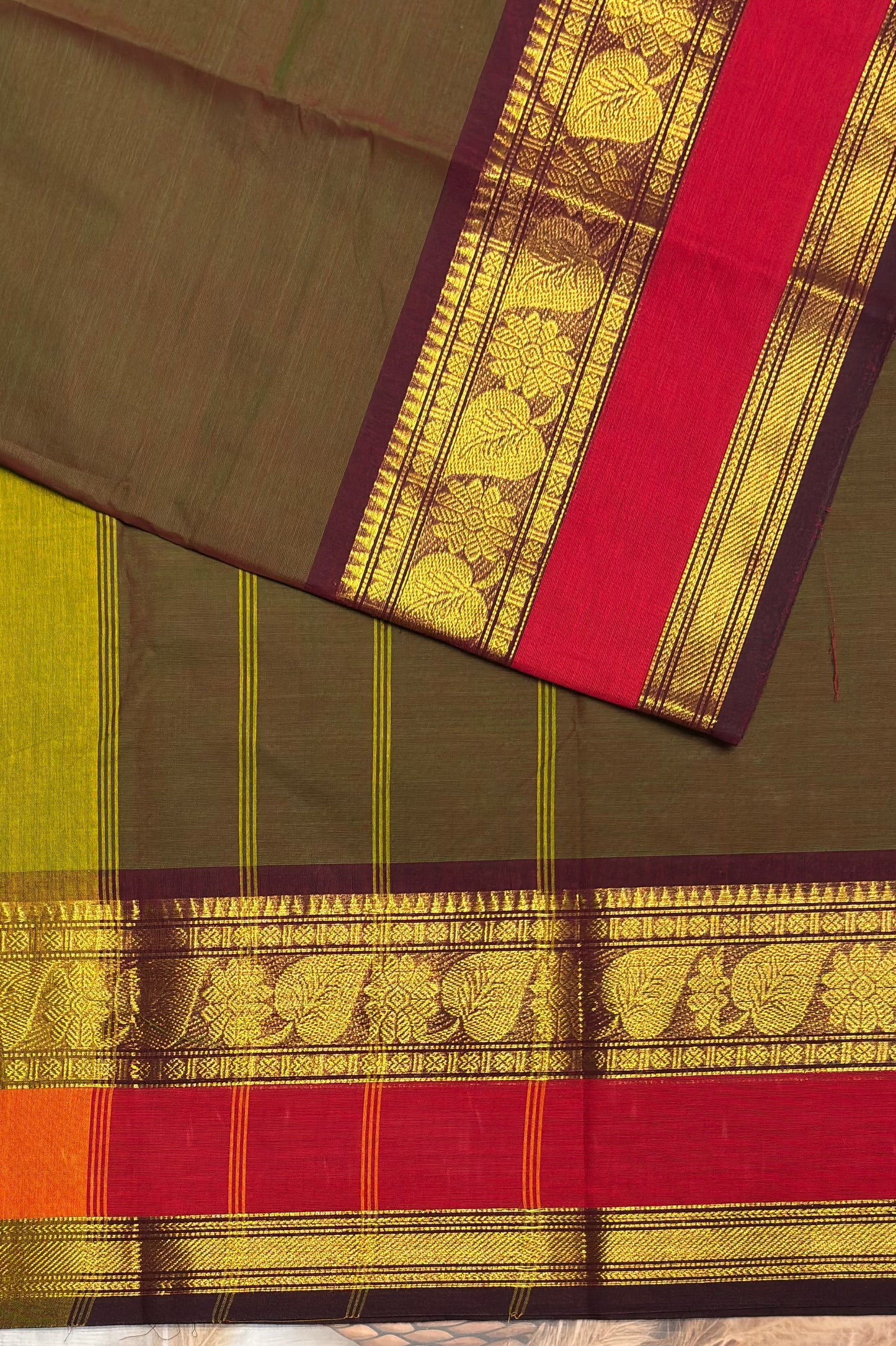 Meenakshi -Chettinad Cotton | Meh Green Two Tone with Maroon and Red Retta Pet Border | MCK29