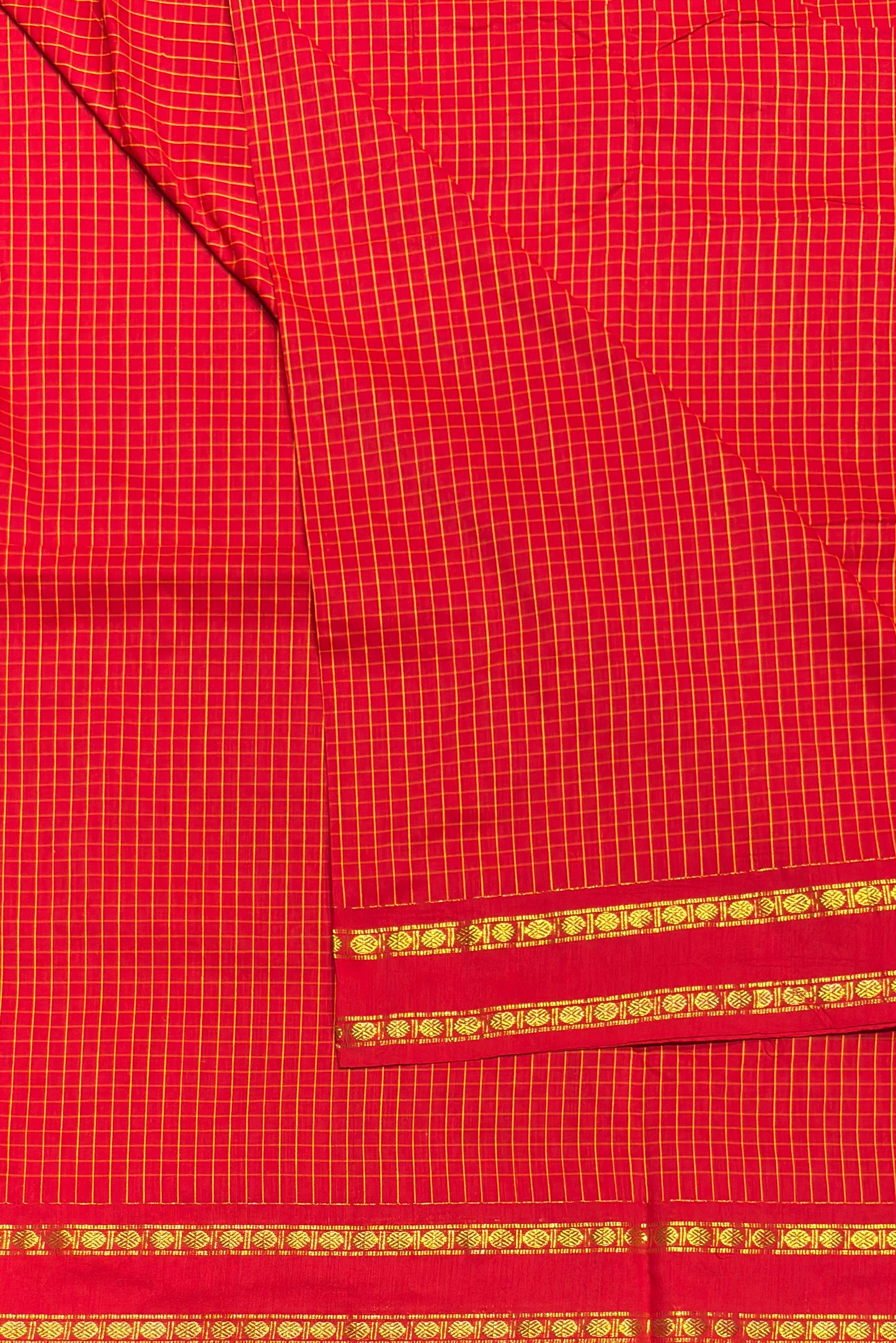 Premium Gadwal Cotton Saree – Vintage Checks With Rettapet Border | Chilli Red | MGC04
