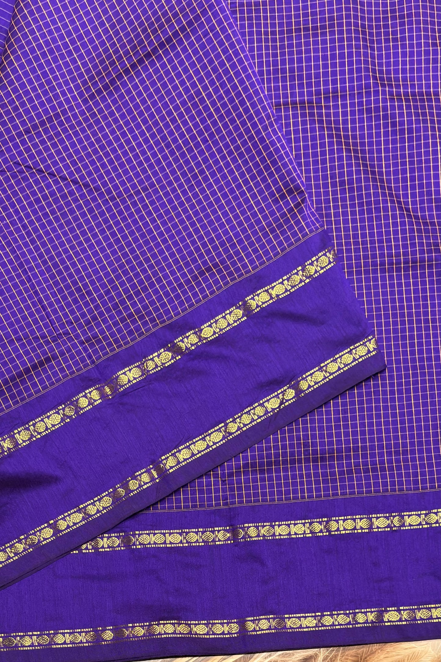 Premium Gadwal Cotton Saree – Vintage Checks With Rettapet Border | Violet | MGC13