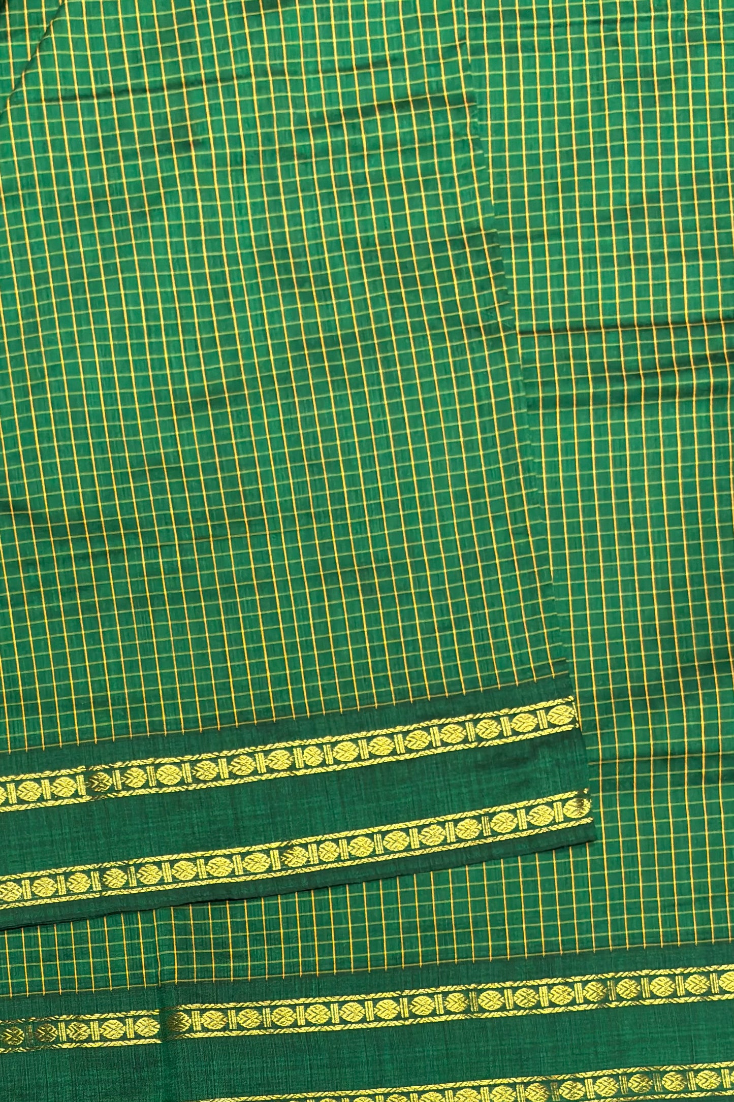 Premium Gadwal Cotton Saree – Vintage Checks With Rettapet Border | Meenakshi Green | MGC19