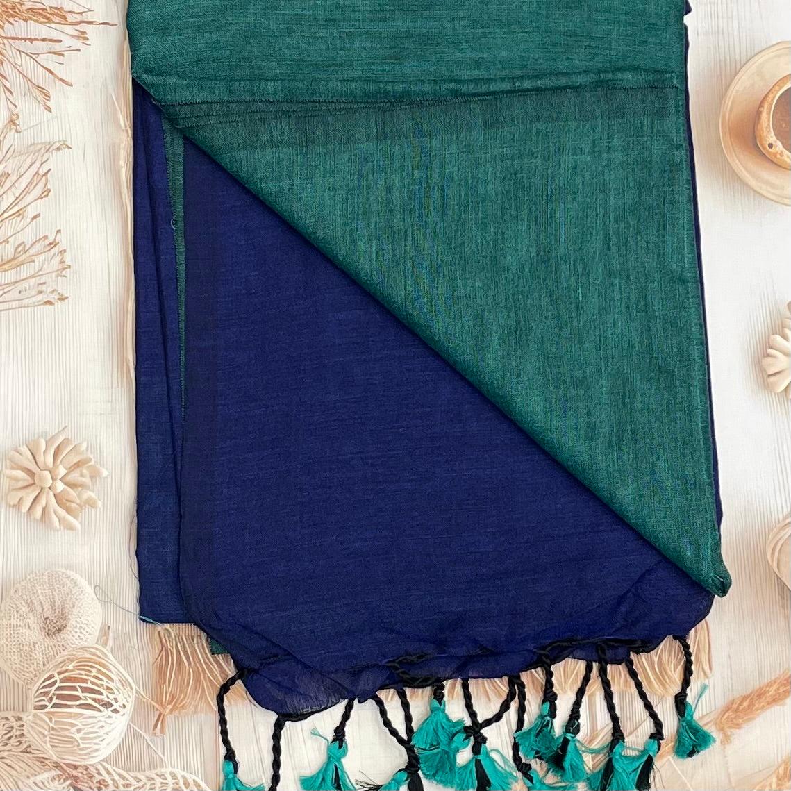 Handloom Kadhi Contrast Saree- Peacock Blue Royal Blue y-MB-KD-CON-13 - Manju Boutique