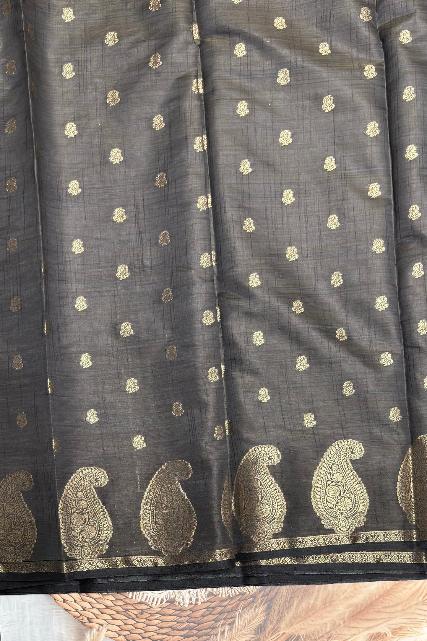 Raw Silk | Grey | RS06