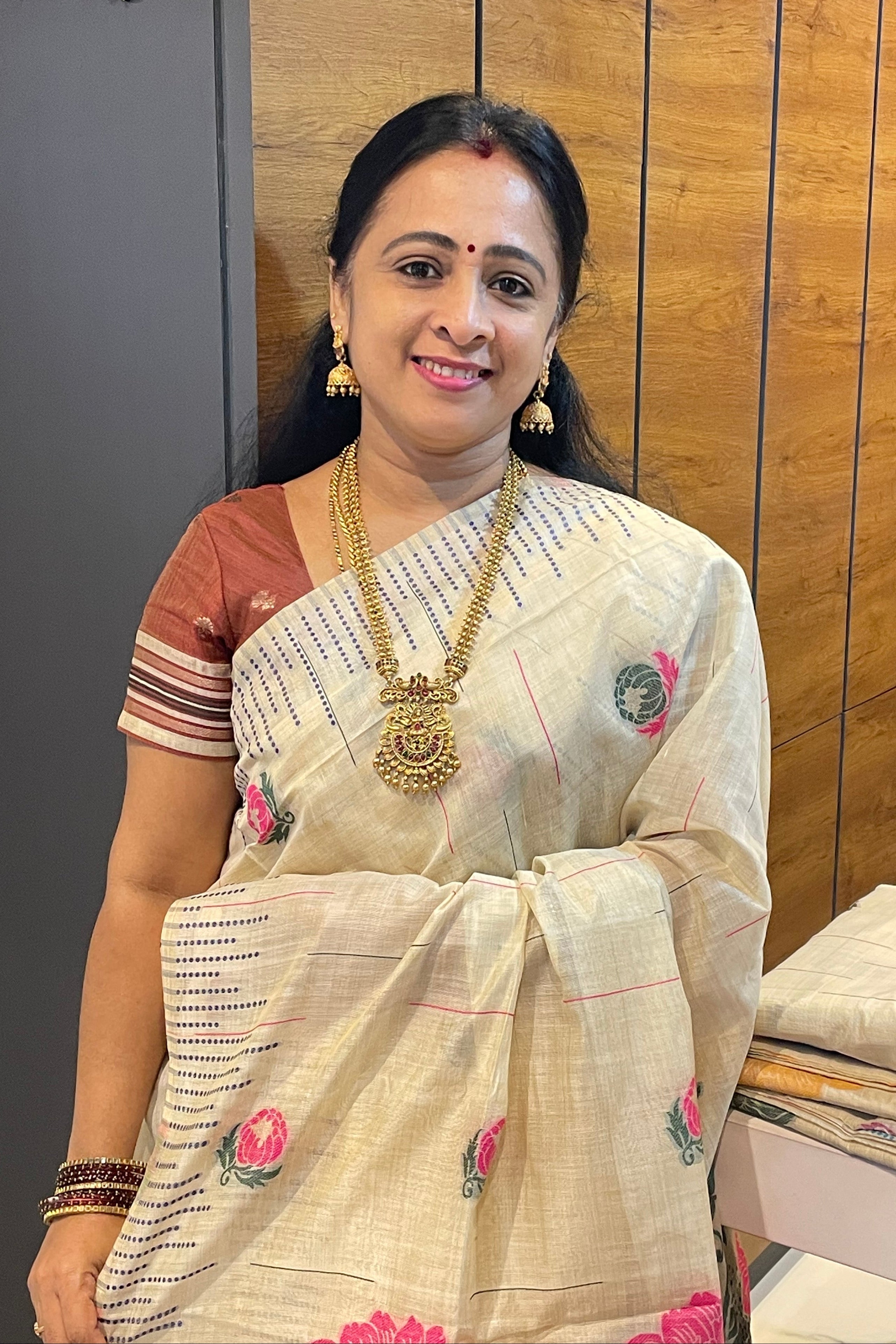 Cream Kadhi Silk Sarees