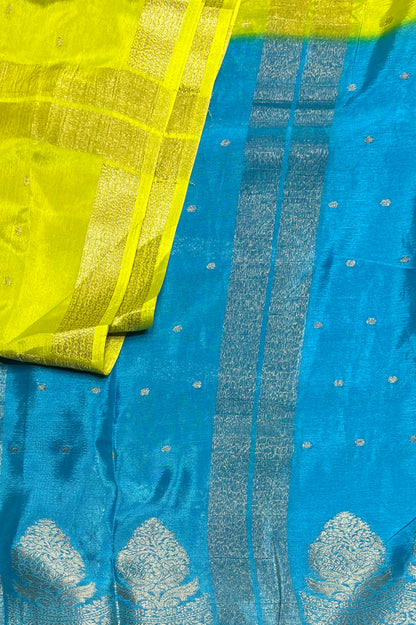 Malai Silk  Designer Saree - Pallu