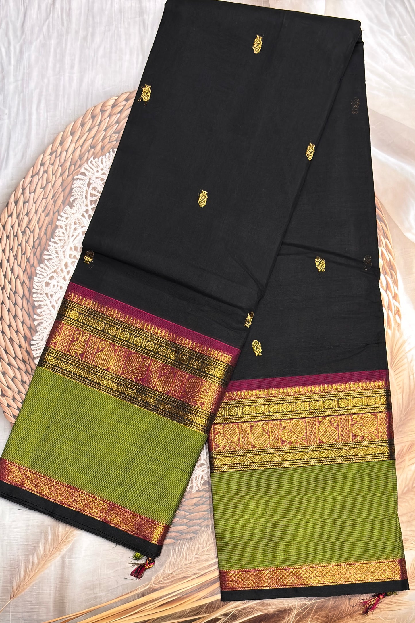 Meenakshi -Premium Kanchi Cotton Saree– Black with Parrot Green| MCK69