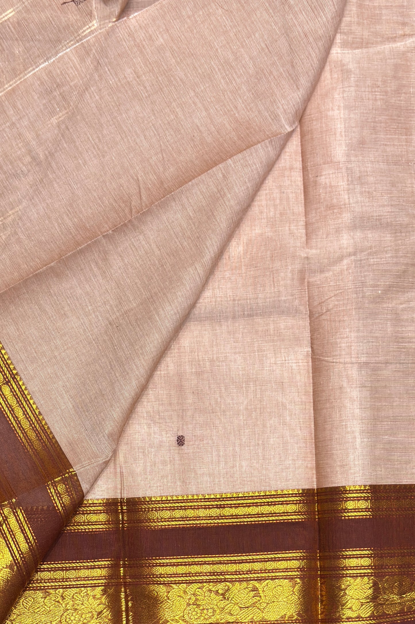 Meenakshi -Premium Kanchi Cotton Saree–Cream With Choclate | MCK71