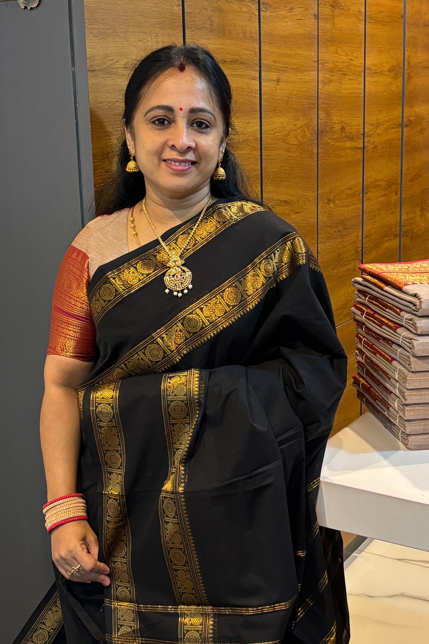 Meenakshi -Premium Kanchi Cotton Saree– Black| MCK88