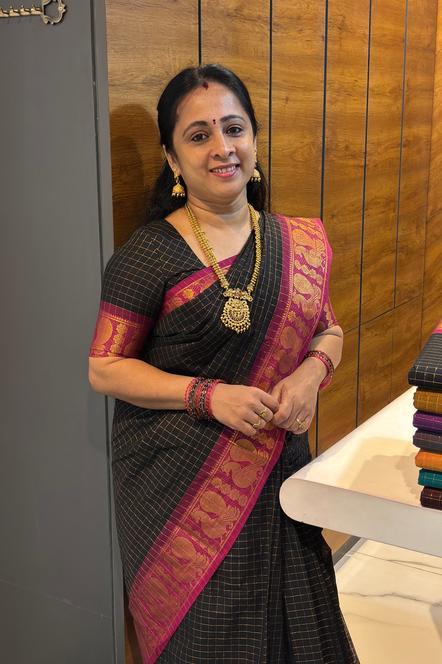 Meenakshi Premium Chettinad Cotton Saree – Zari Checks | Black With Majenta | MCK93