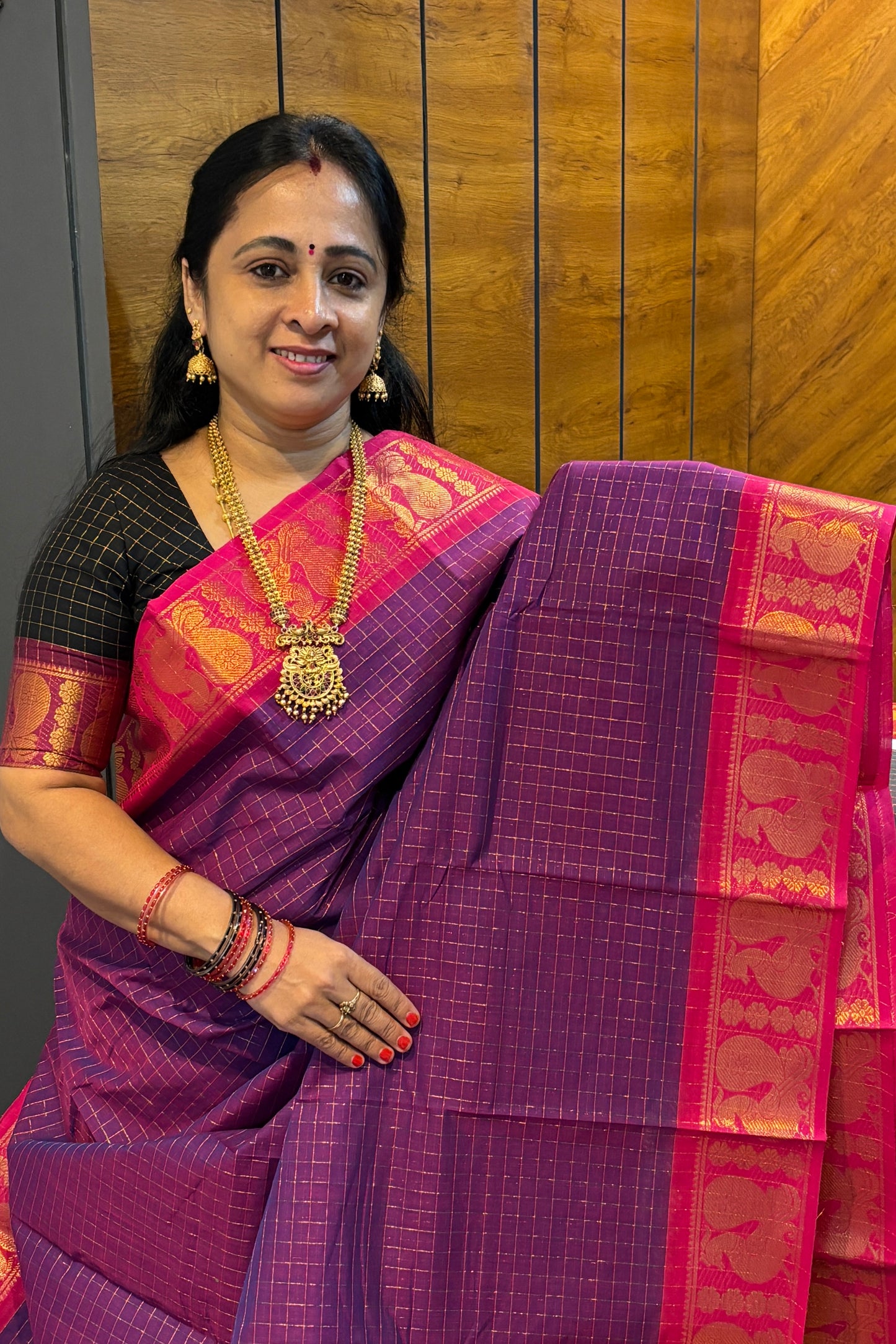 Meenakshi Premium Chettinad Cotton Saree – Zari Checks | Violet With Rose| MCK95