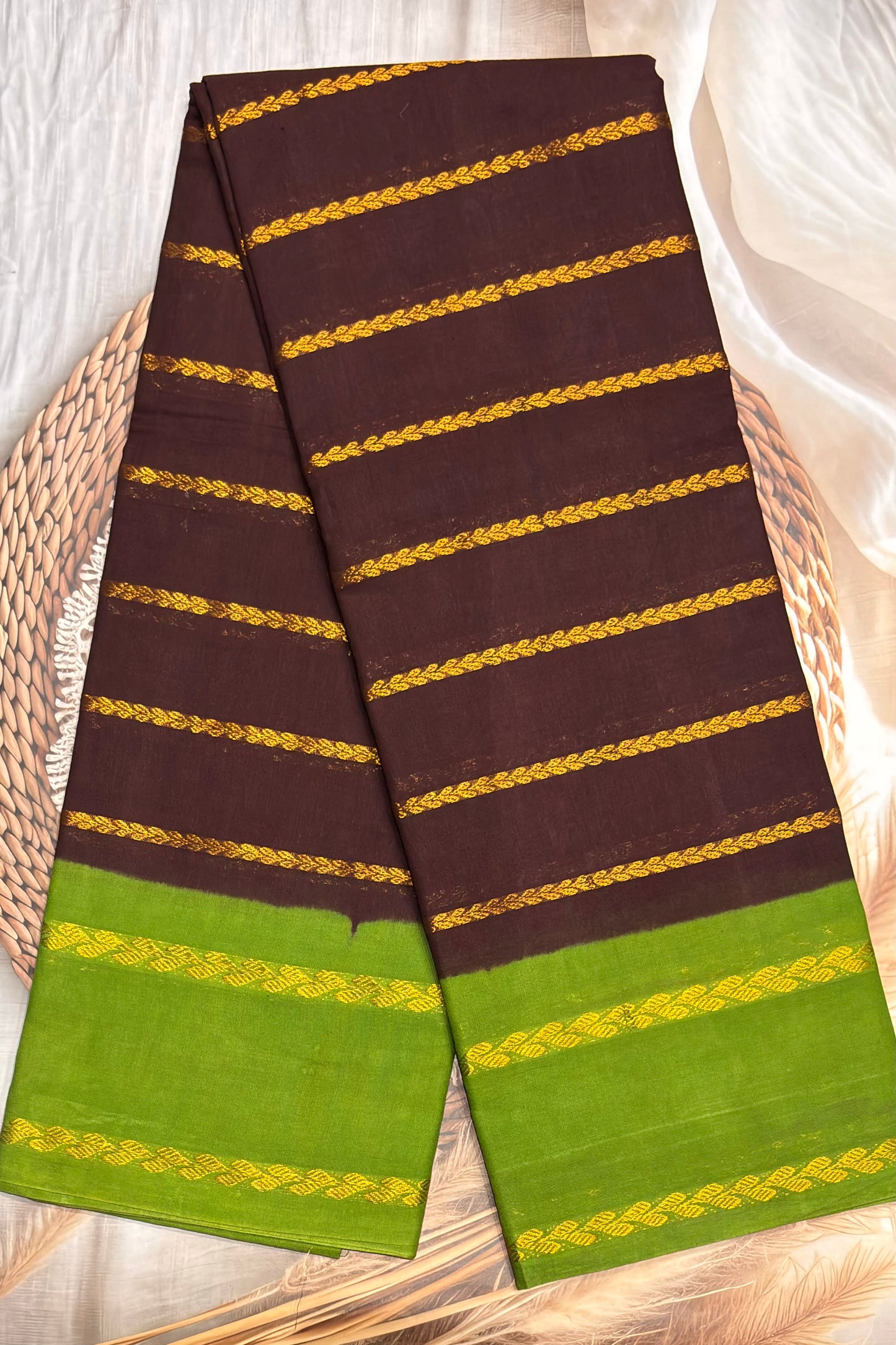 Premium Velthari Sungudi Cotton Saree  | Coffee / Parrot Green | SC14