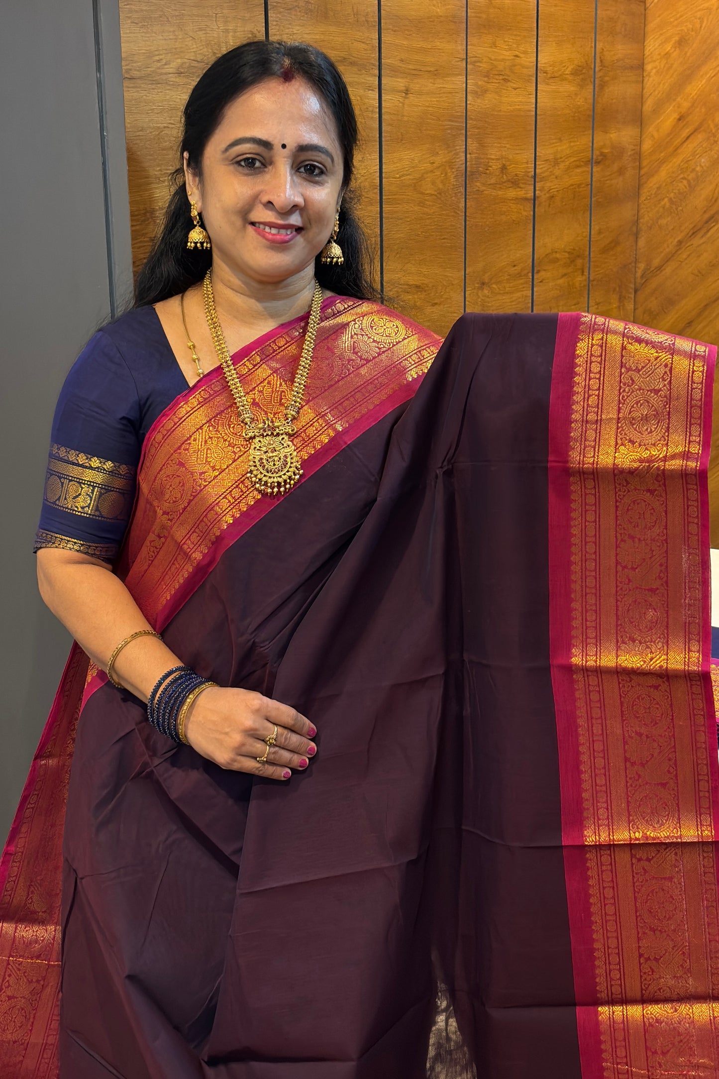 Meenakshi -Premium Kanchi Cotton Saree–Dark Purple With Rose  | MCK107