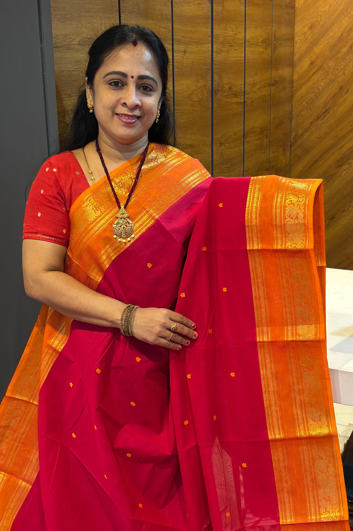 Meenakshi -Premium Kanchi Cotton Saree -Kumkum Rose with  Yellow | MCK116