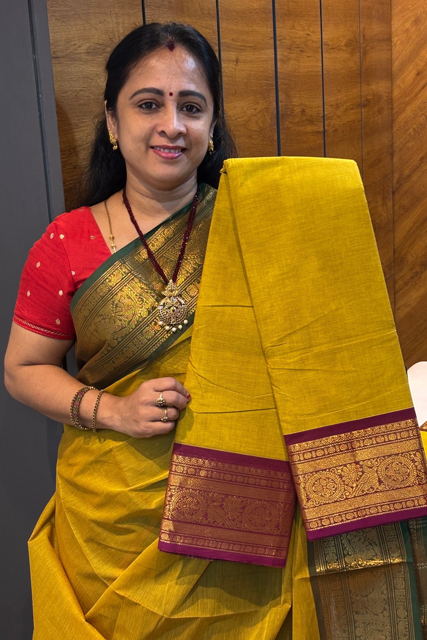 Meenakshi -Premium Kanchi Cotton Saree - Lemon Yellow eith Magenta  | MCK117