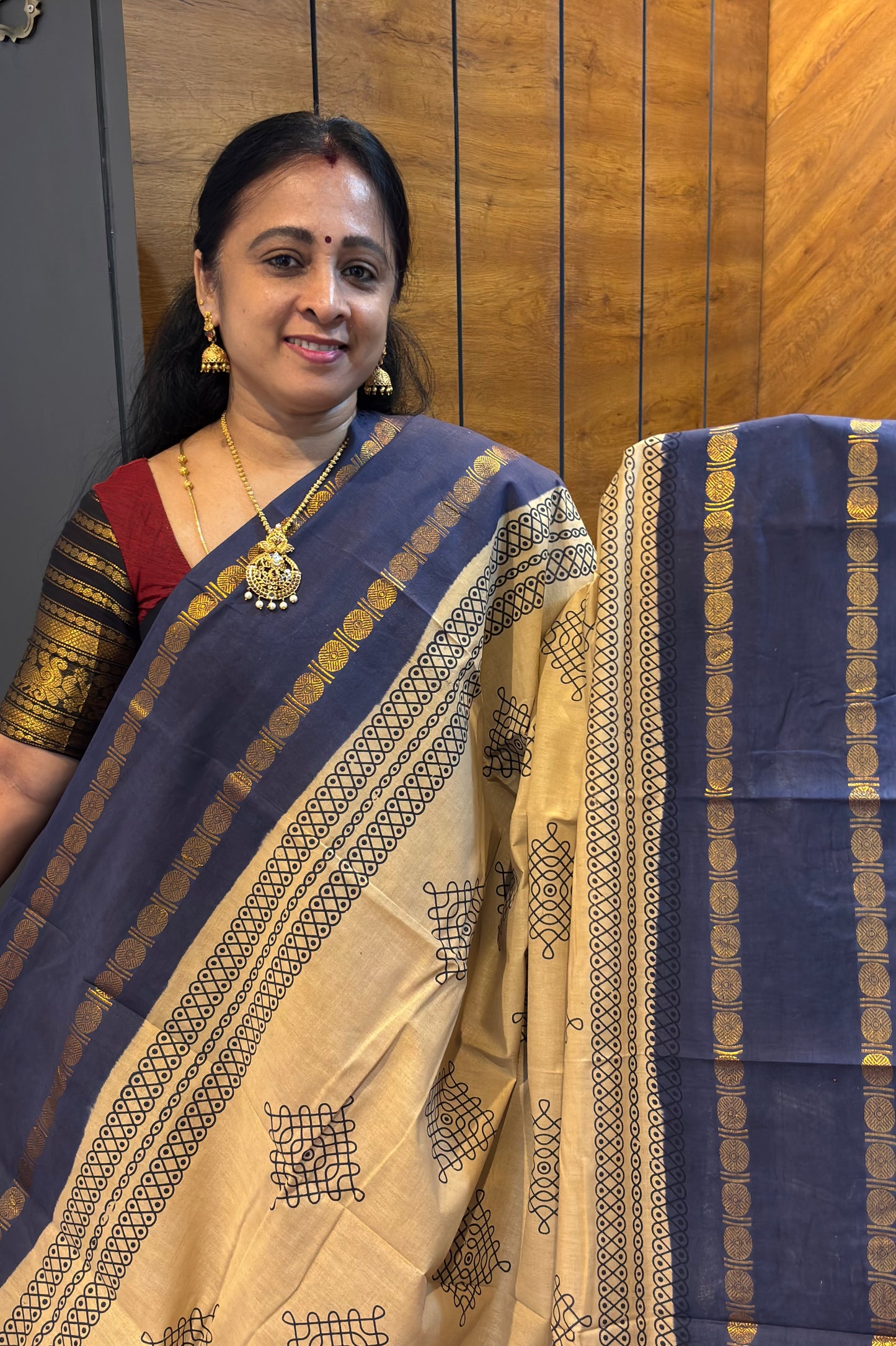 Premium Sungudi Cotton Saree – Kolam Prints- Gold with Grey  Contrast Rettapet Border | SC19