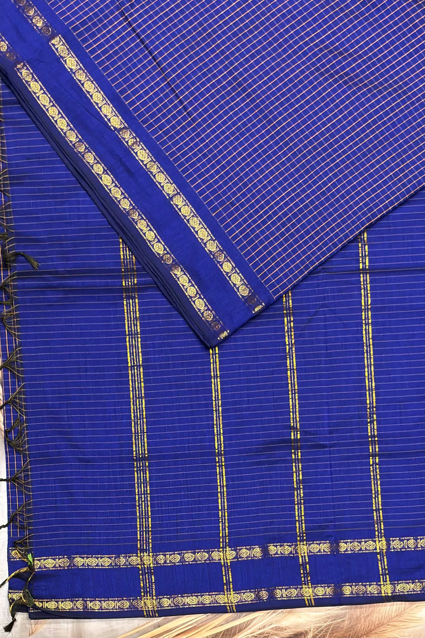 Premium Gadwal Cotton Saree – Vintage  Checks With Rettapet Border | R Blue | MGC02