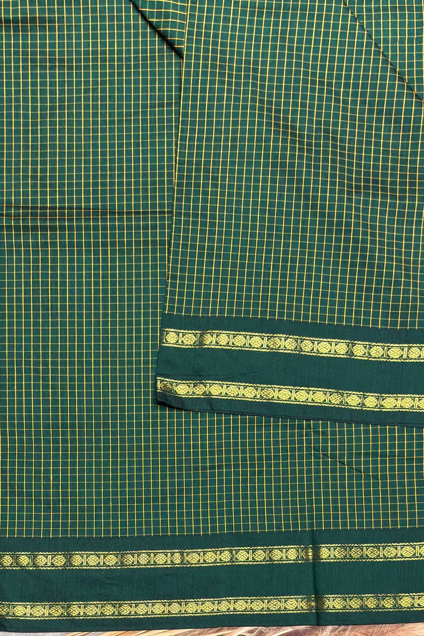 Premium Gadwal Cotton Saree – Vintage  Checks With Rettapet Border | B Green | MGC03