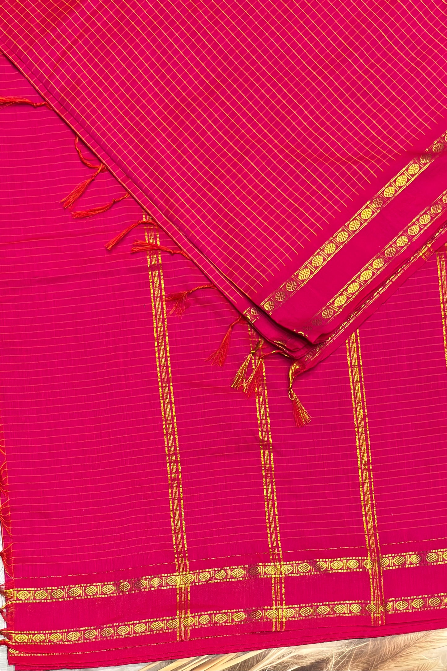 Premium Gadwal Cotton Saree – Vintage  Checks With Rettapet Border  | Rani Pink  | MGC14