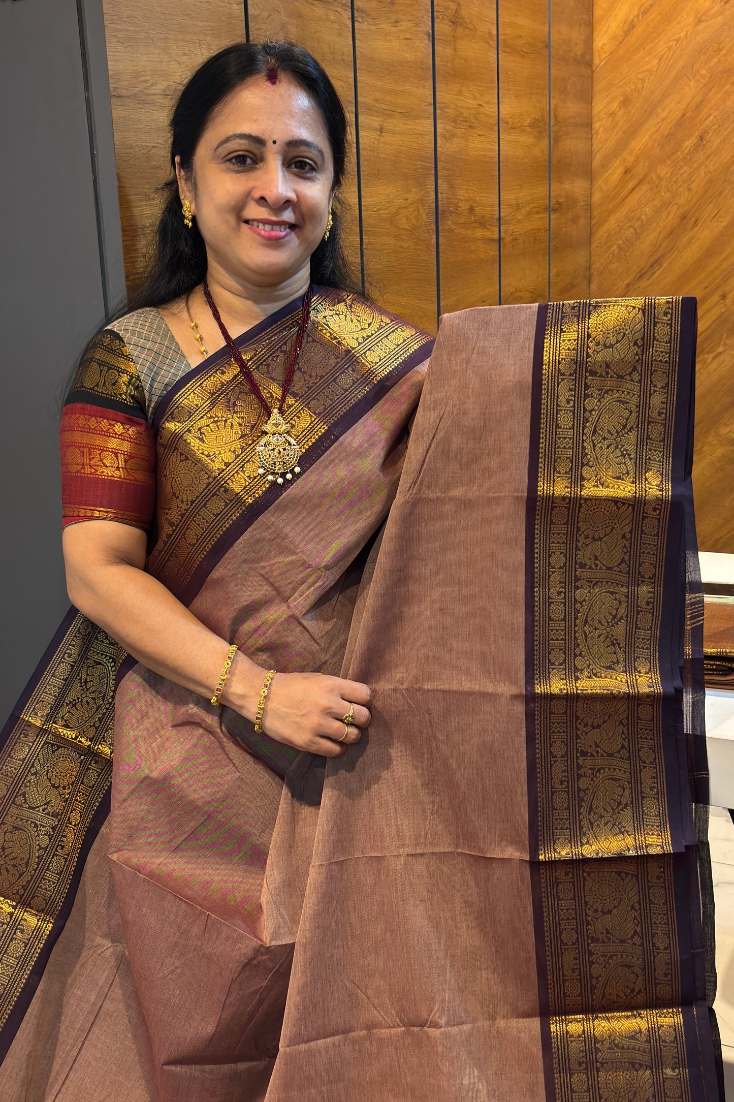 Meenakshi -Premium Kanchi Cotton Saree - Dark Gold | MCK120