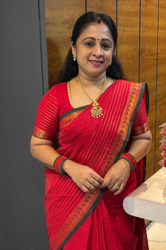 Meenakshi -Premium Kanchi Cotton Saree – Vaira Oosi | Red Green – MCK32