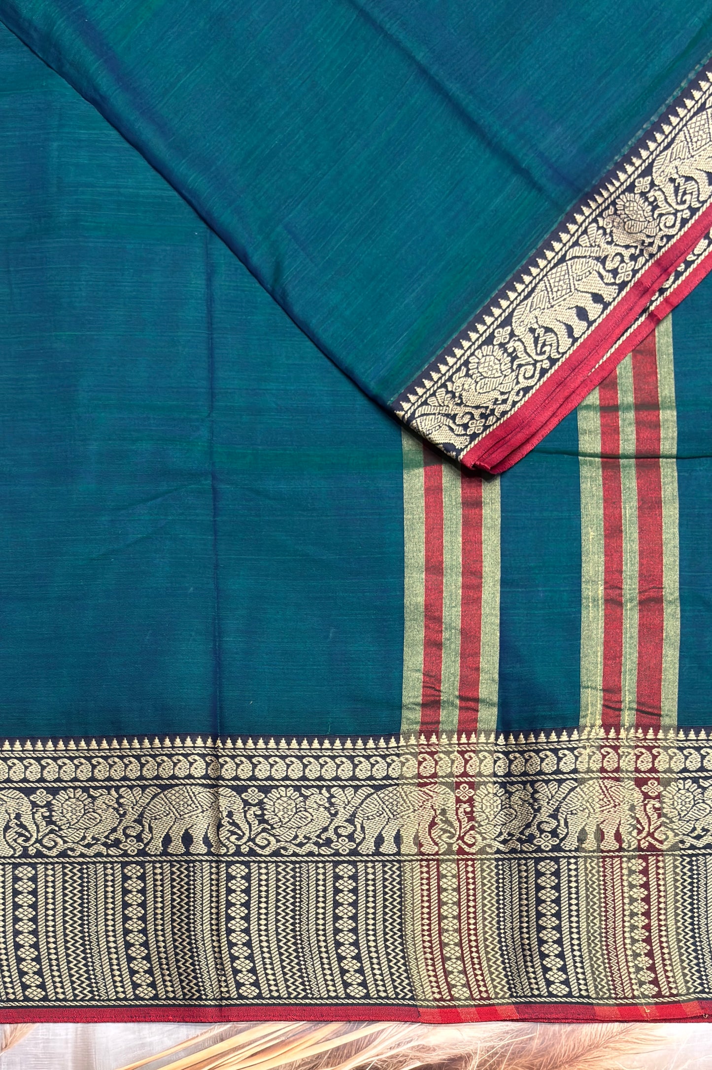 Narayanpet Cotton Saree – Elephant Thread Weave Border with Striped Pallu-MNC01 - Peacock Blue (Dual Tone)