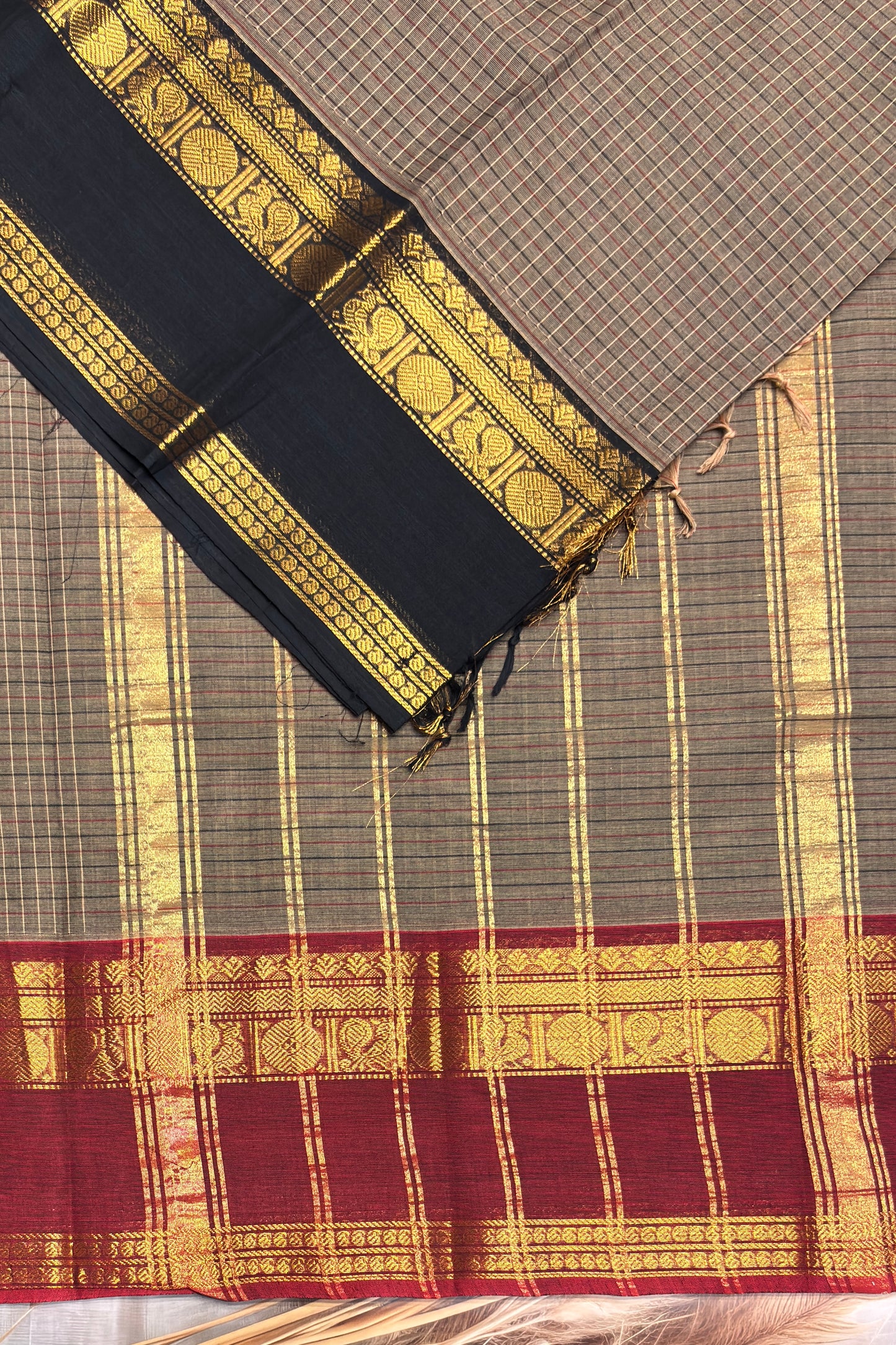 Meenakshi -Kanchi Cotton | Korvai Checks GJ | MCK60