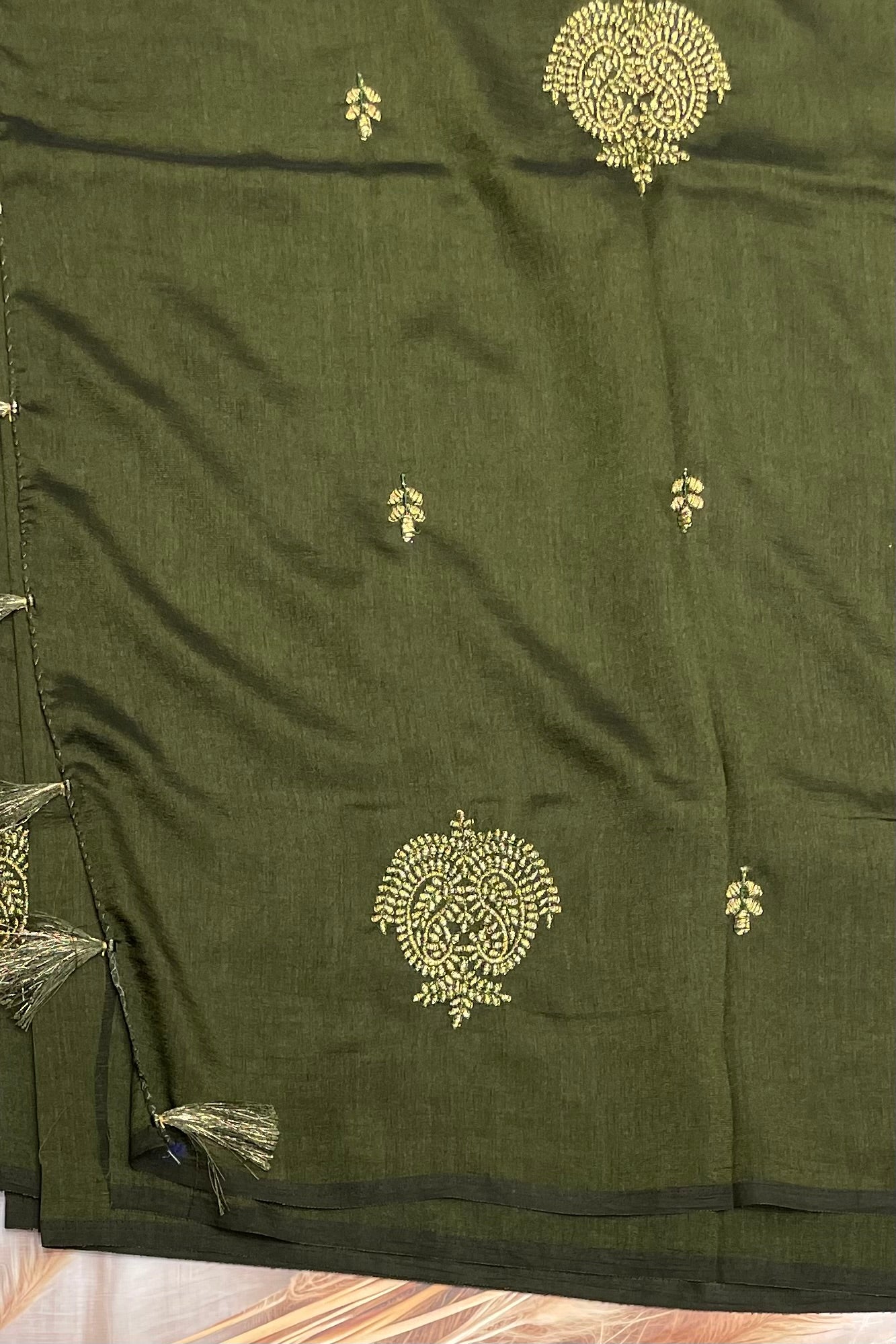 Pallu -Close-Up of Embroidery Detailing on Mehendi Green Art Silk Saree