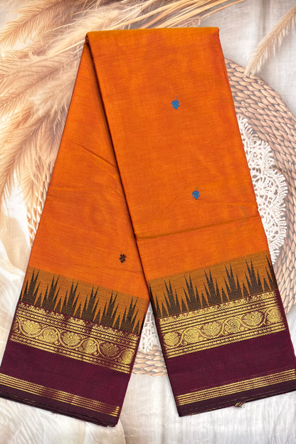 Kanchi Cotton Butta Design - Model