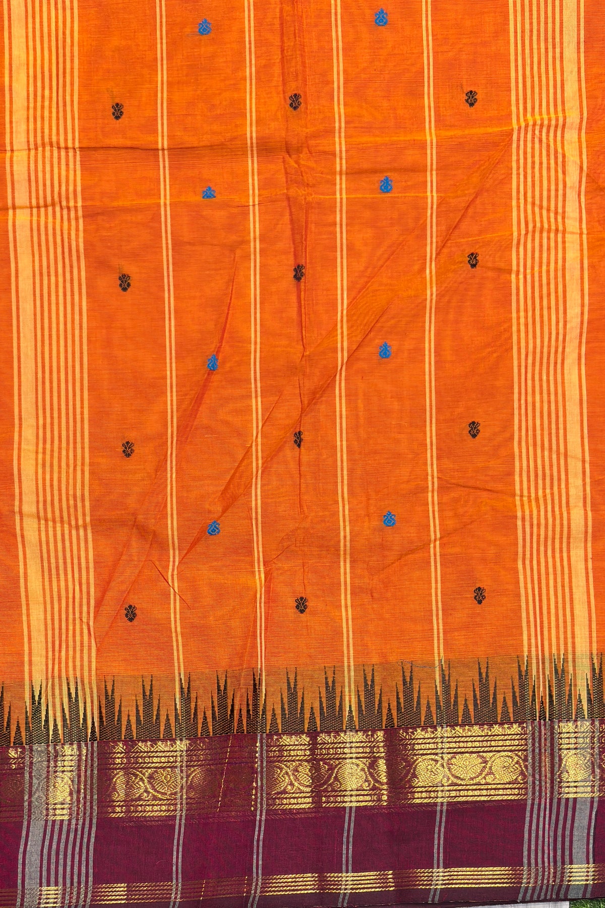 Kanchi Cotton Butta Design - Open View