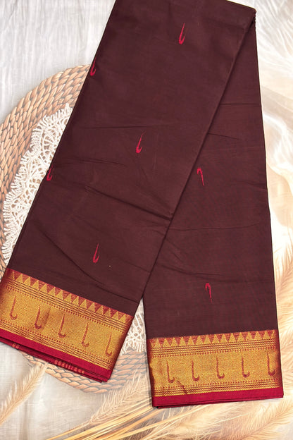 Kanchi Cotton Butta Design - Model