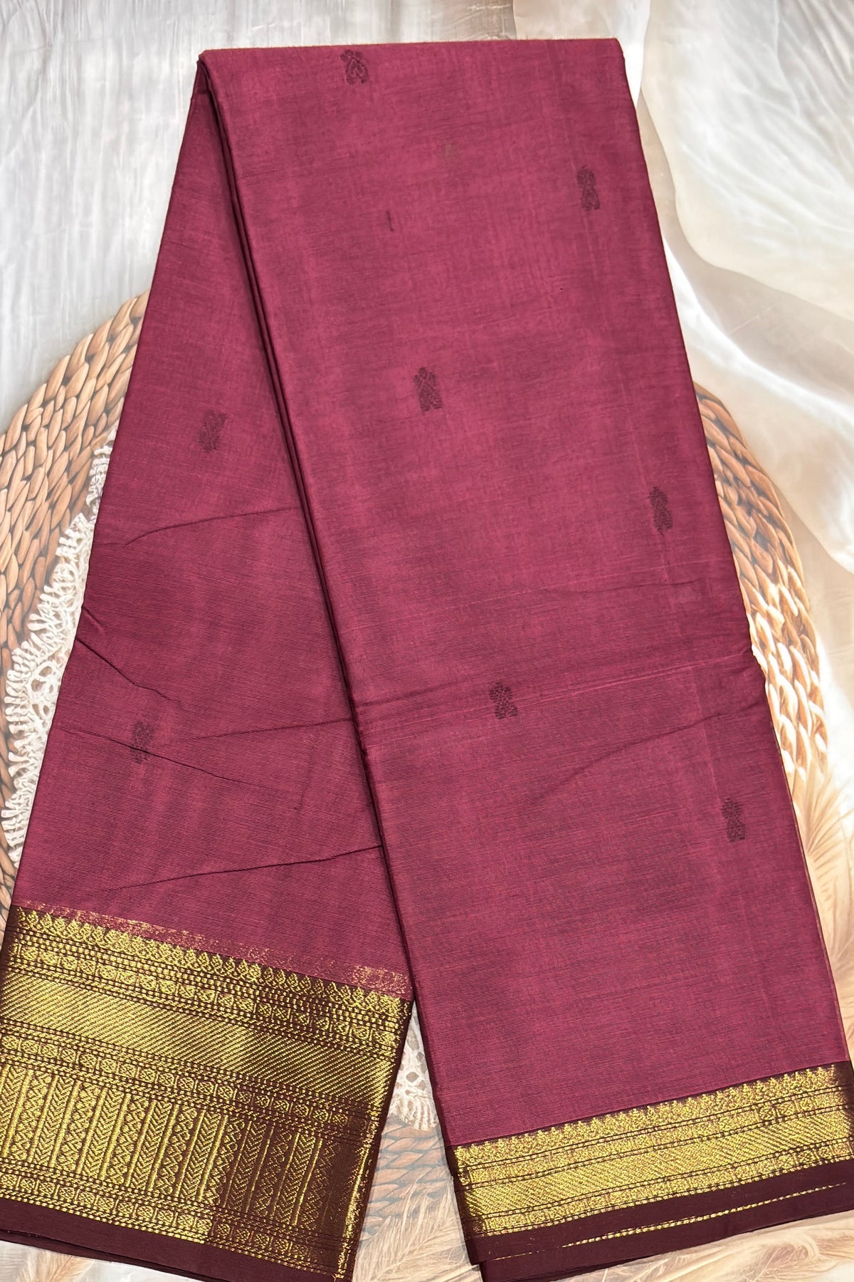 Kanchi Cotton Butta Design - Model