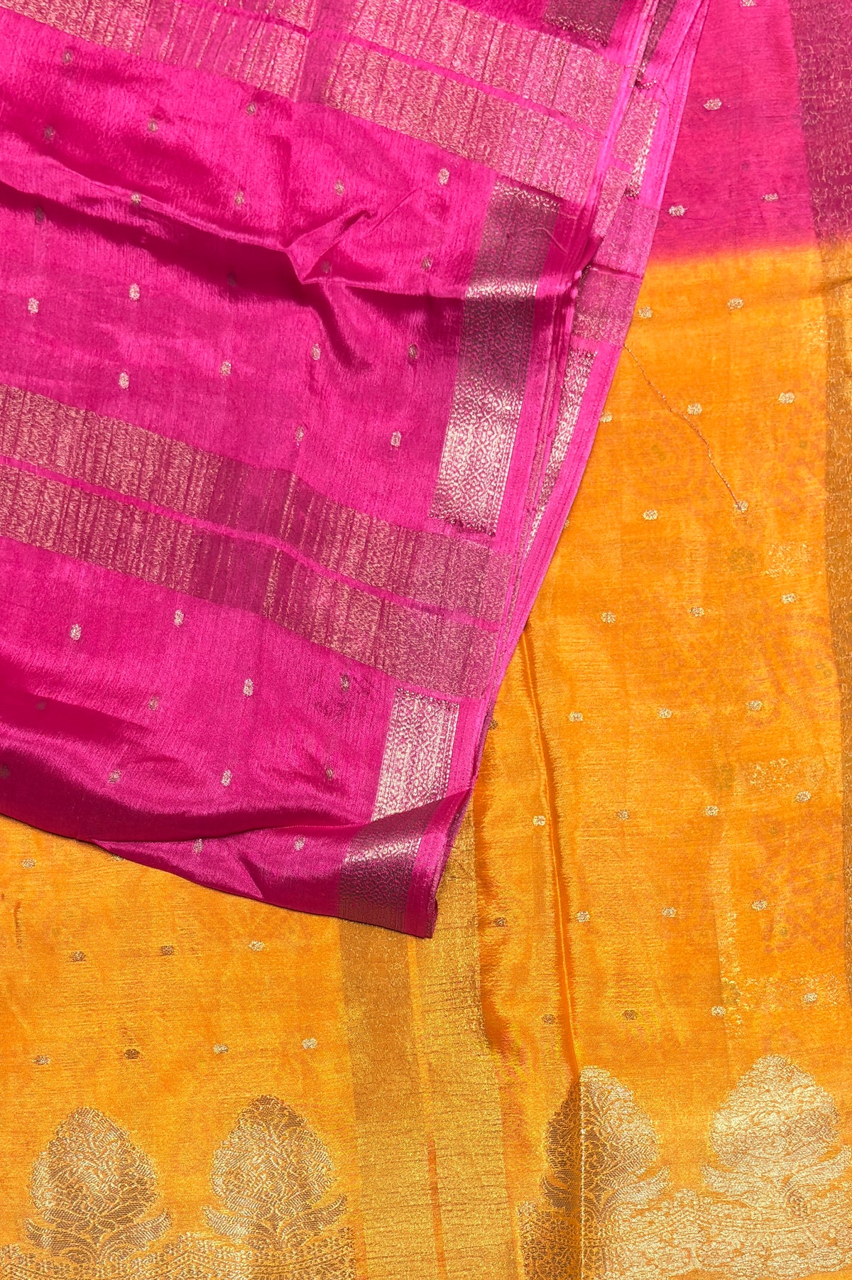 Malai Silk  Designer Saree - Pallu